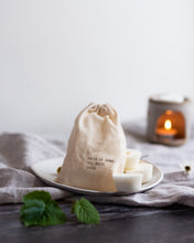 Load image into Gallery viewer, Scented Soy Wax Melts