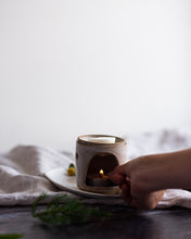 Load image into Gallery viewer, Hand Made Wax Melt Burner