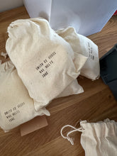 Load image into Gallery viewer, Seconds- Wax Melt Cloth Bags
